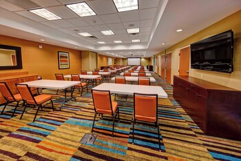 fairfield inn and suites oklahoma city airport