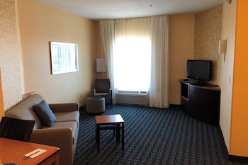 fairfield inn and suites oklahoma city airport