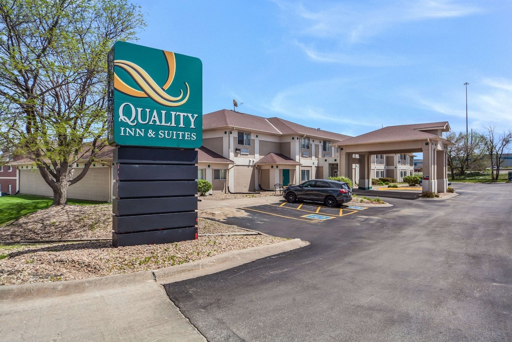 quality inn and suites