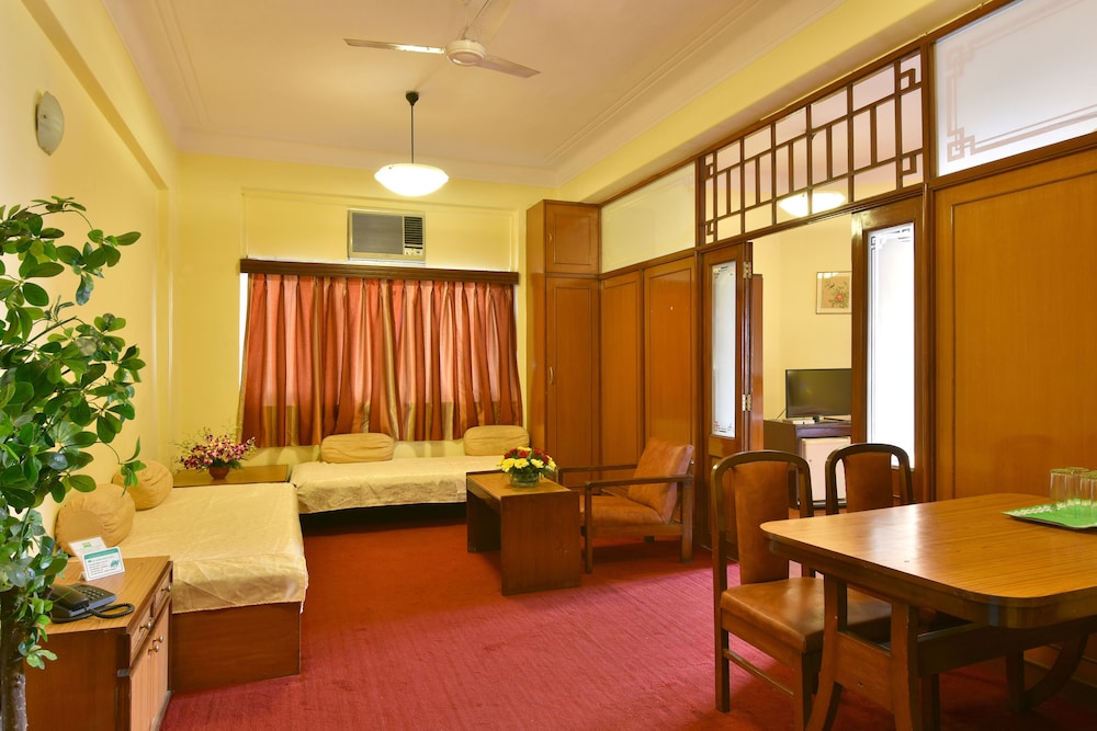 sea green south hotel