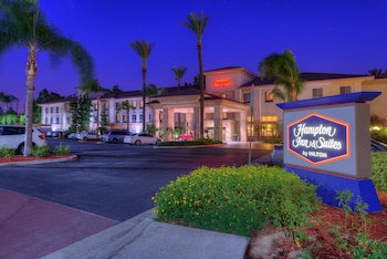 hampton inn and suites ontario