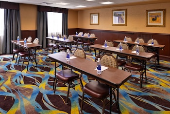 hampton inn and suites ontario