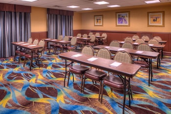 hampton inn and suites ontario