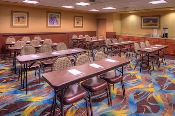 hampton inn and suites ontario