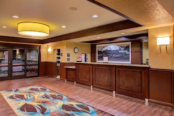 hampton inn and suites ontario