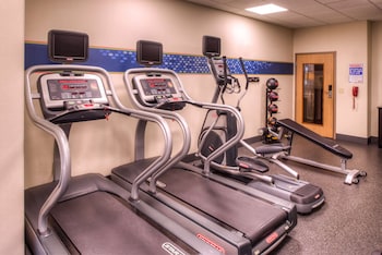 hampton inn and suites ontario