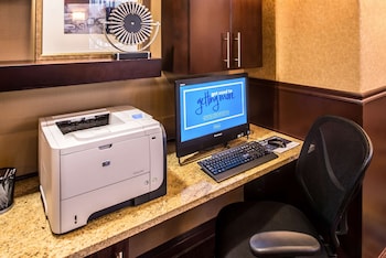 hampton inn and suites ontario