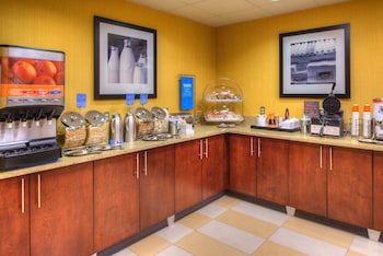 hampton inn and suites ontario