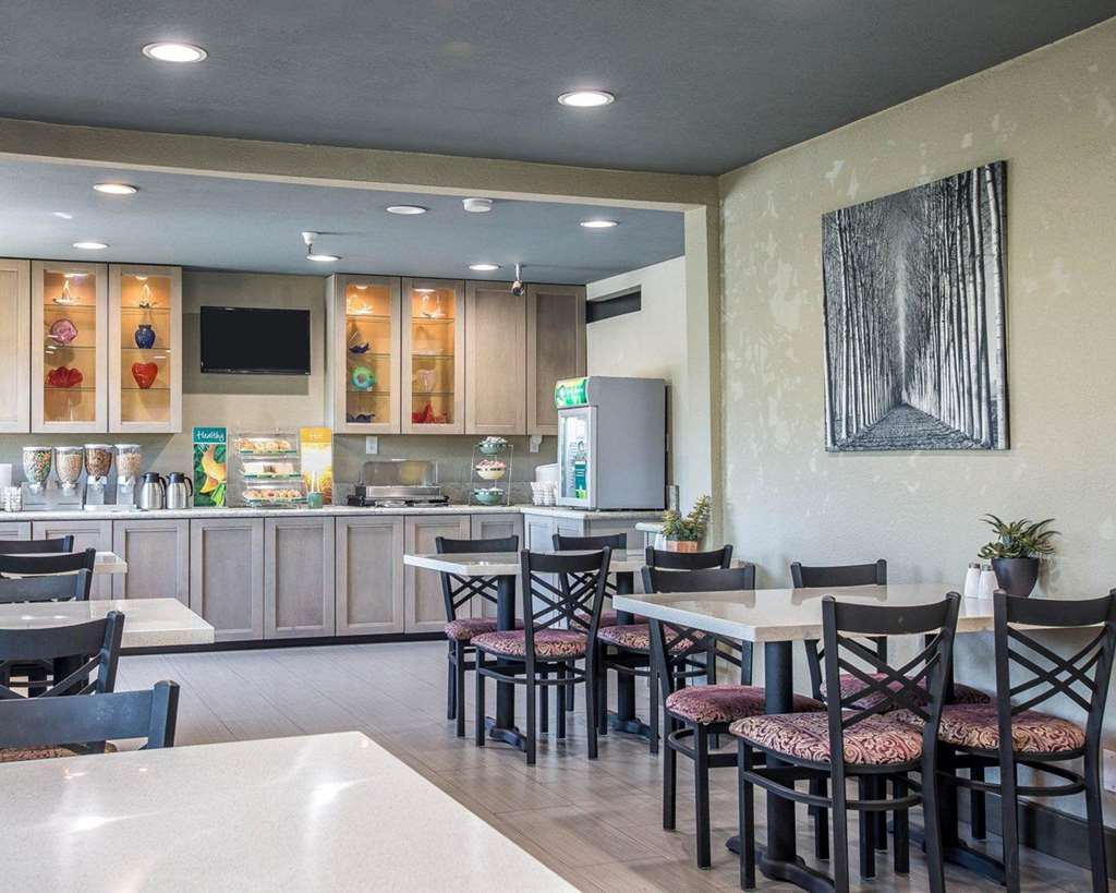 quality inn ontario airport convention center