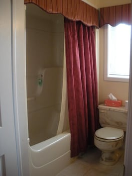 Cote's Bed & Breakfast Inn,New Brunswick>>Grand Falls,4 star
