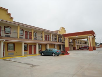Sands Inn & Kitchen Suites,Woodward County>>Woodward,3 star