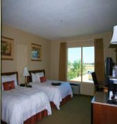 hampton inn and suites palm desert