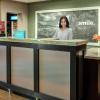 hampton inn and suites palm desert
