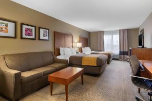 comfort inn and suites peachtree corners