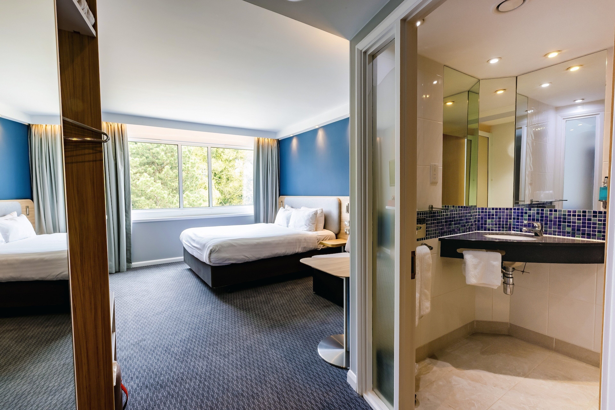 holiday inn express norwich by ihg