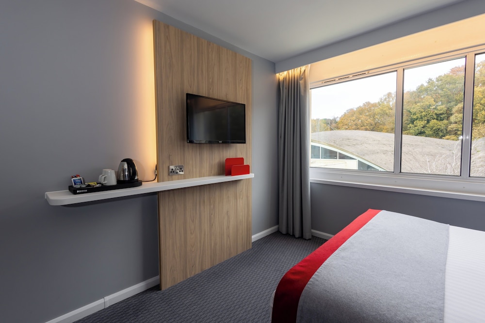 holiday inn express norwich by ihg
