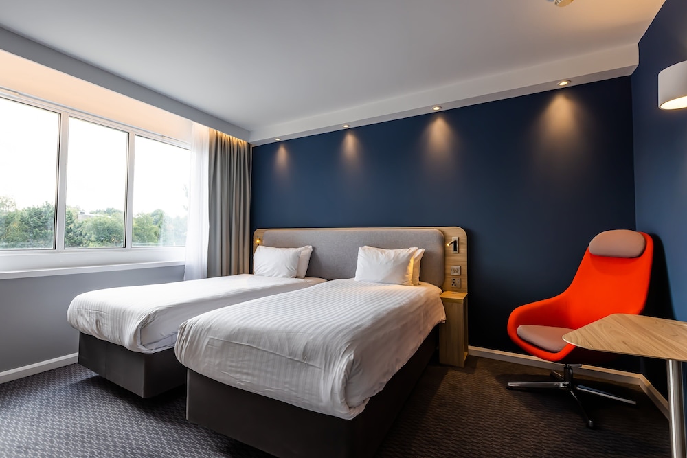 holiday inn express norwich by ihg