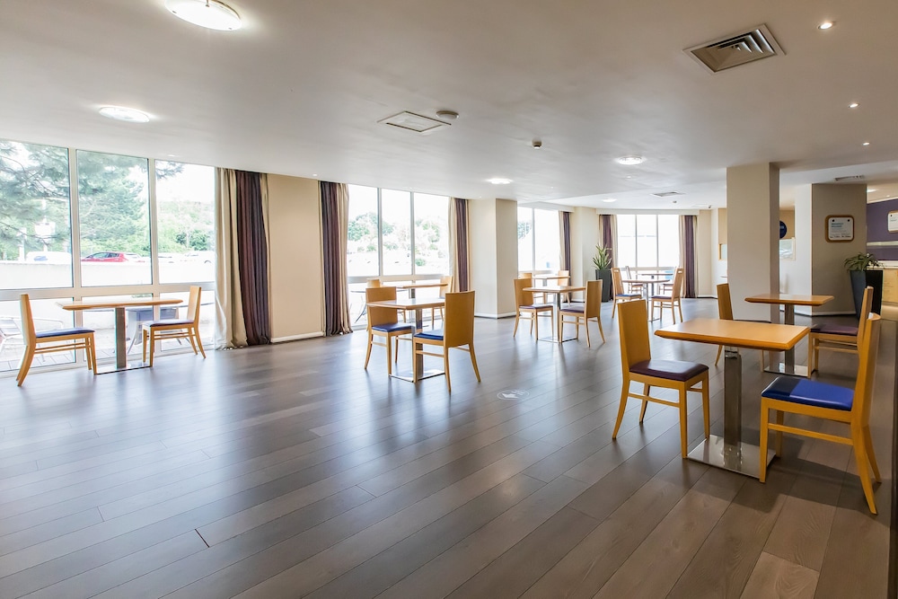 holiday inn express norwich by ihg