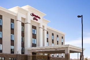 hampton inn fairmont