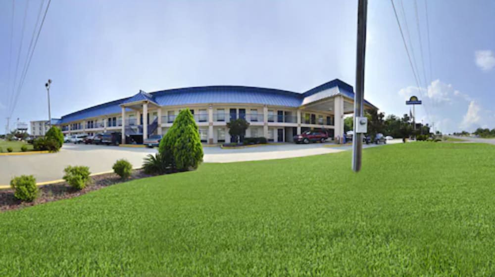 days inn by wyndham ocean springs