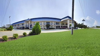 days inn by wyndham ocean springs