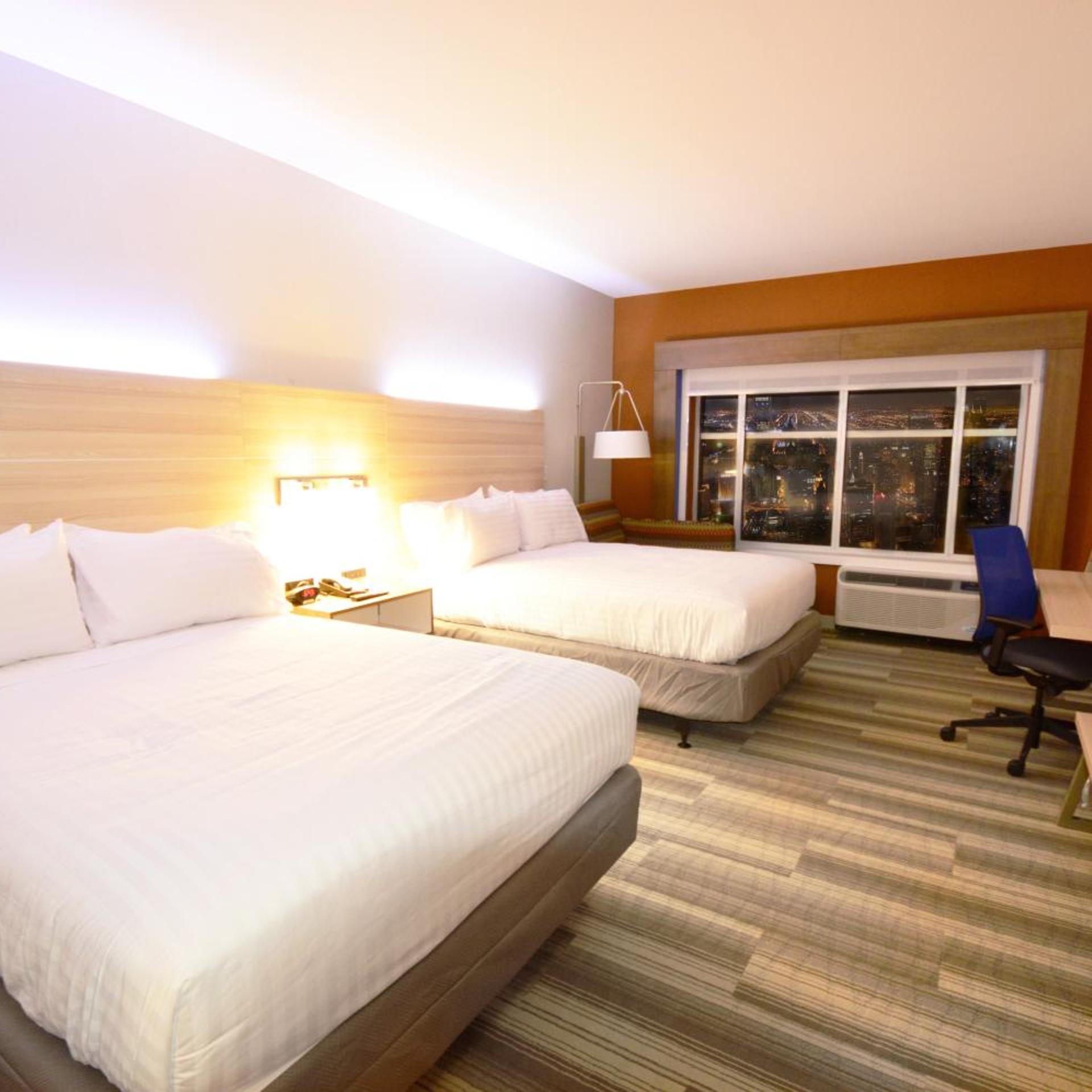 holiday inn express and suites toledo south perrys