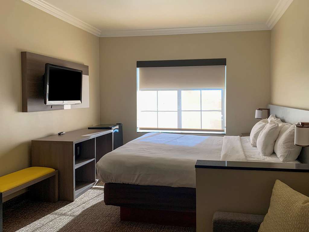 comfort suites oceanside camp pendleton area