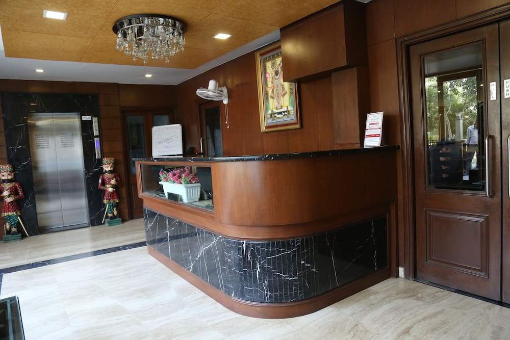 hotel devansh by inspira