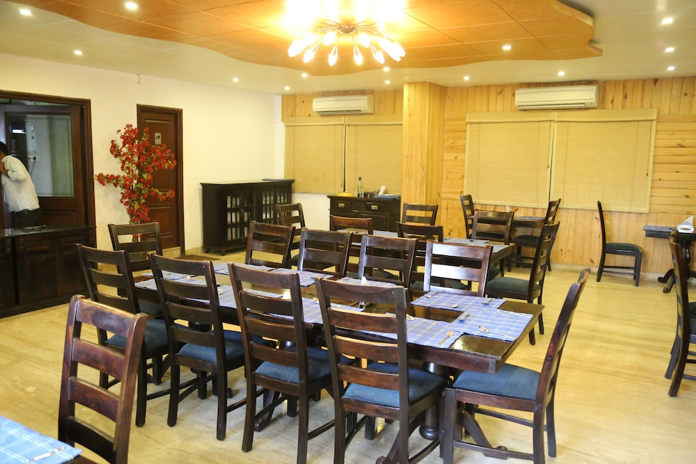 hotel devansh by inspira