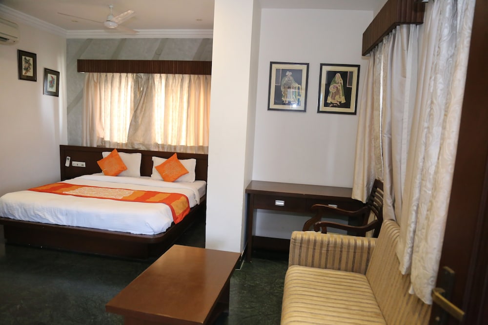 hotel devansh by inspira