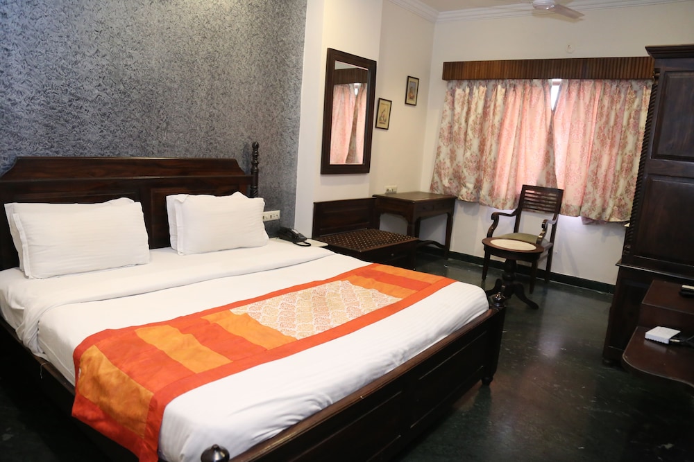 hotel devansh by inspira