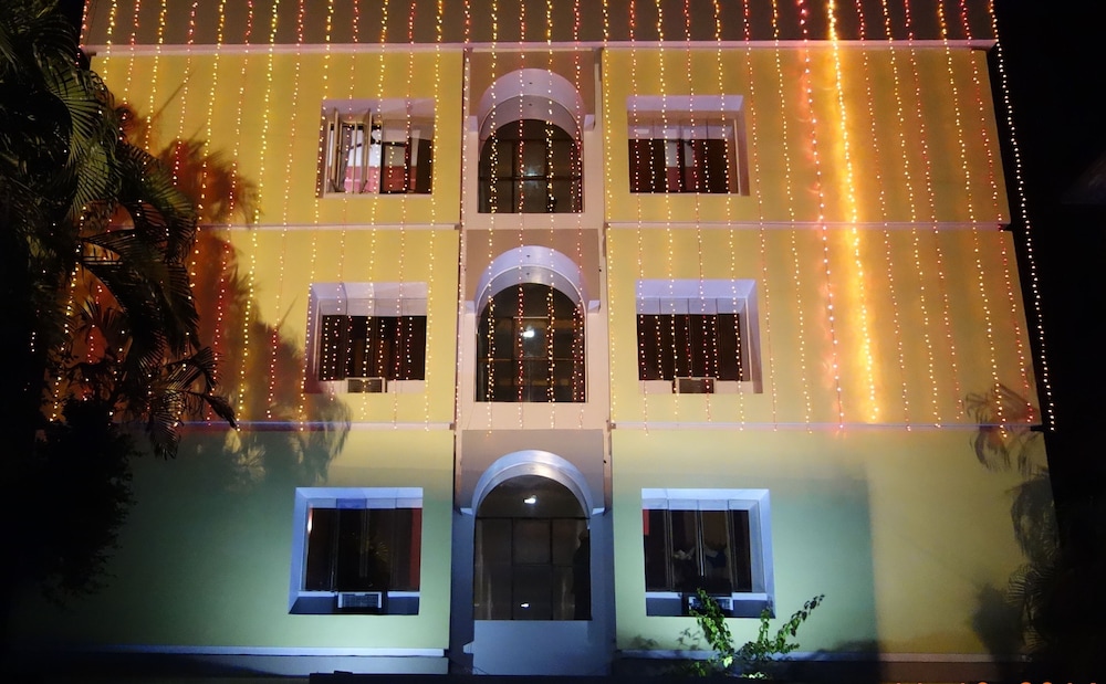 hotel satkar