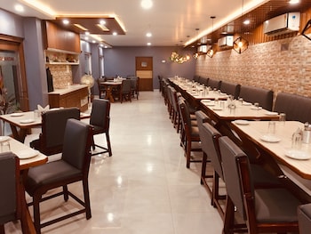 hotel satkar