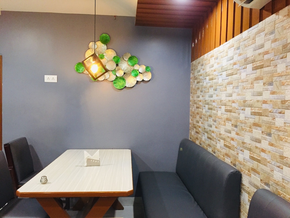 hotel satkar