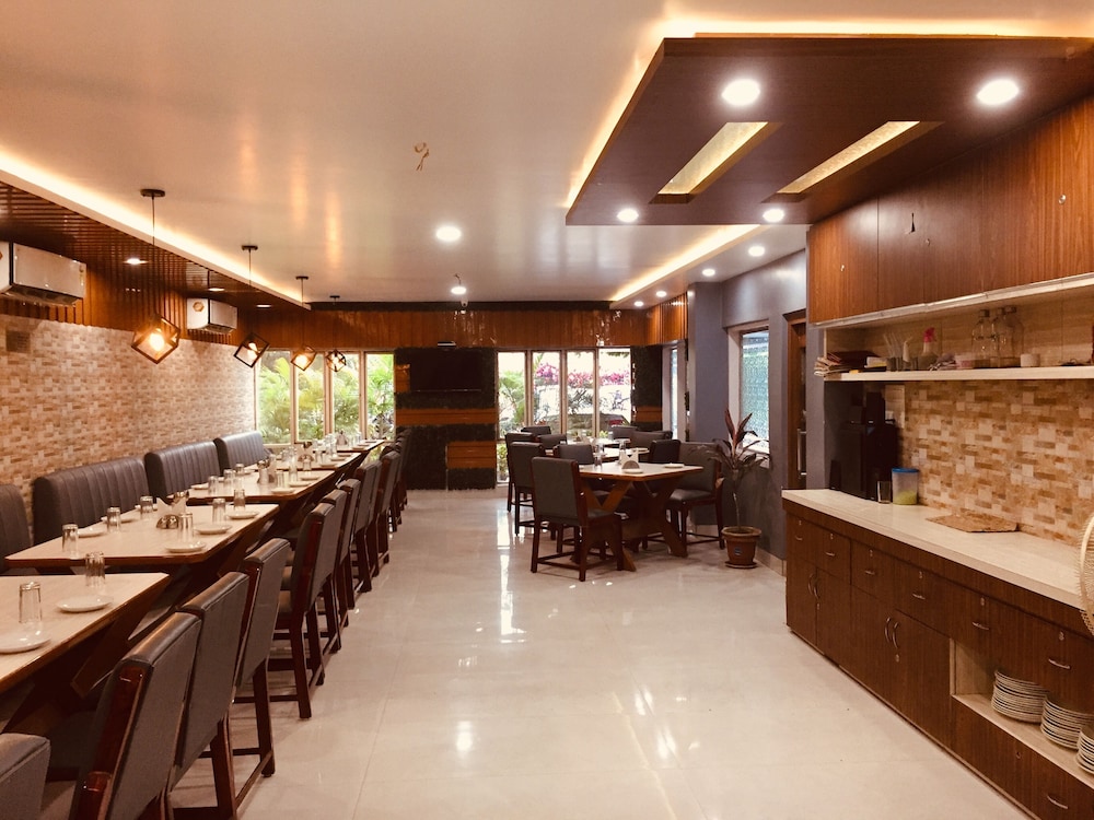 hotel satkar
