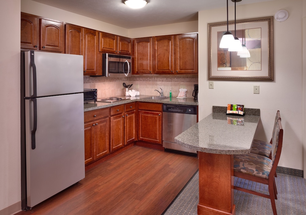 staybridge suites omaha 80th and dodge by ihg