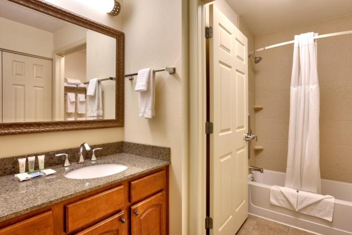 staybridge suites omaha 80th and dodge by ihg