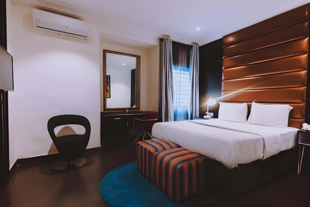maple hotel