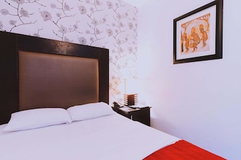 maple hotel