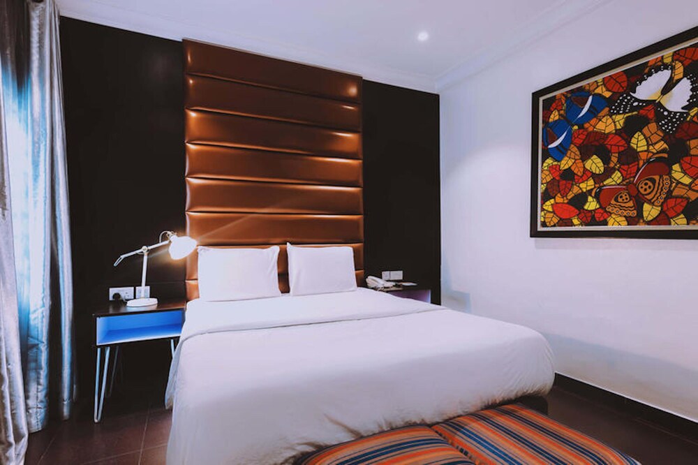 maple hotel