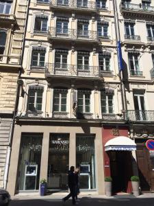 elysee hotel