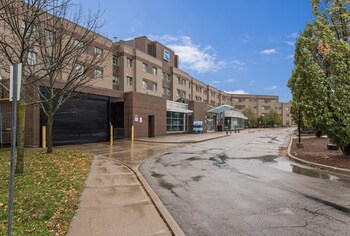 residence and conference centre hamilton