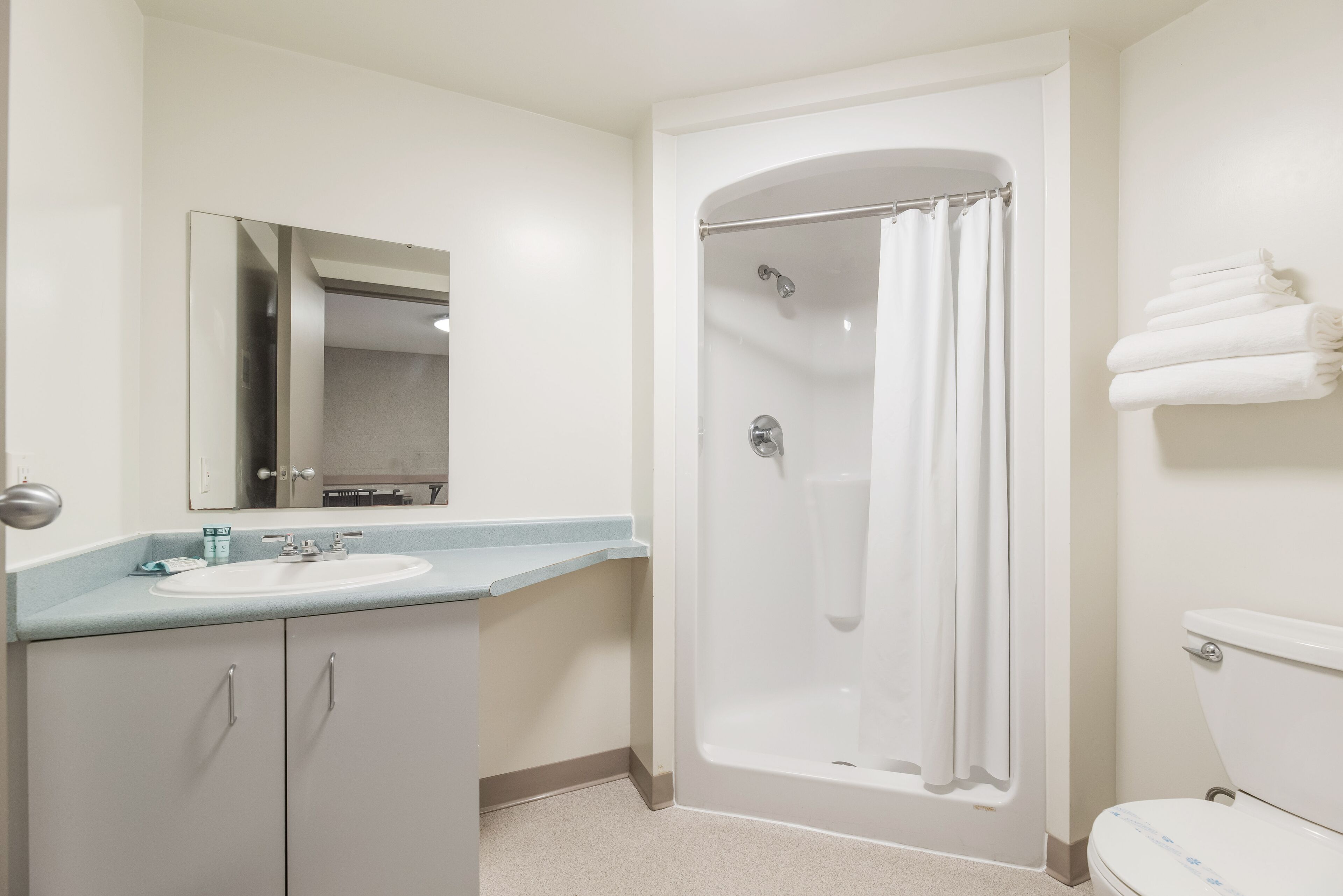 residence and conference centre hamilton