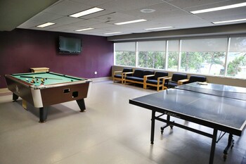 residence and conference centre hamilton