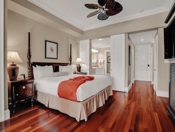 valentines resort and marina