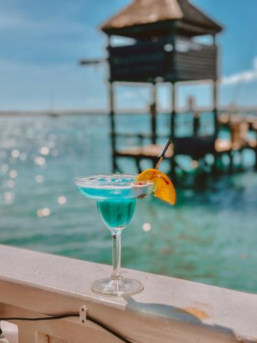 valentines resort and marina