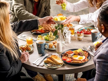 the harlow hotel by accorhotels
