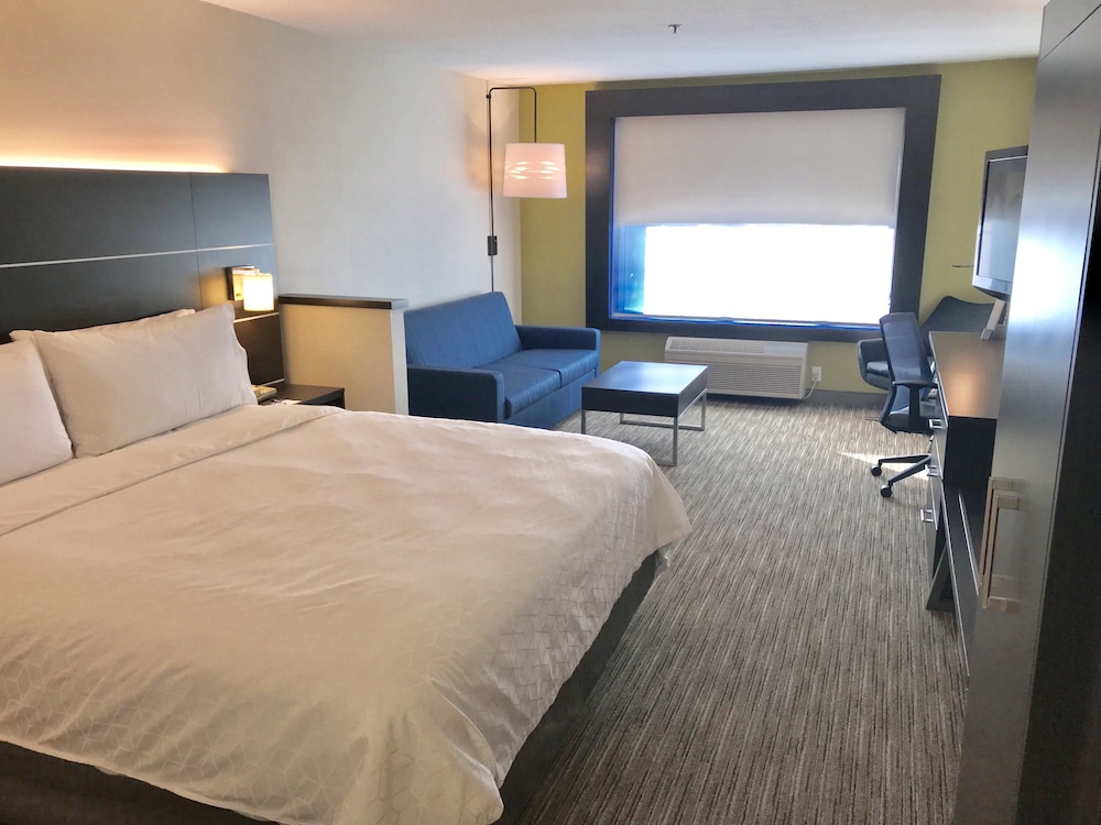 holiday inn express hotel and suites tracy by ihg