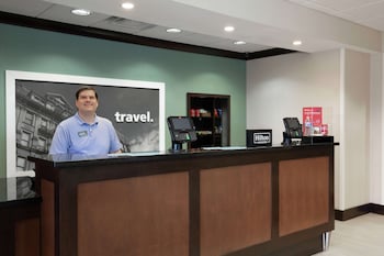 Hampton Inn & Suites Wheeling-The Highlands,Bethany>>Avella,3 star