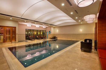 doubletree by hilton hotel van